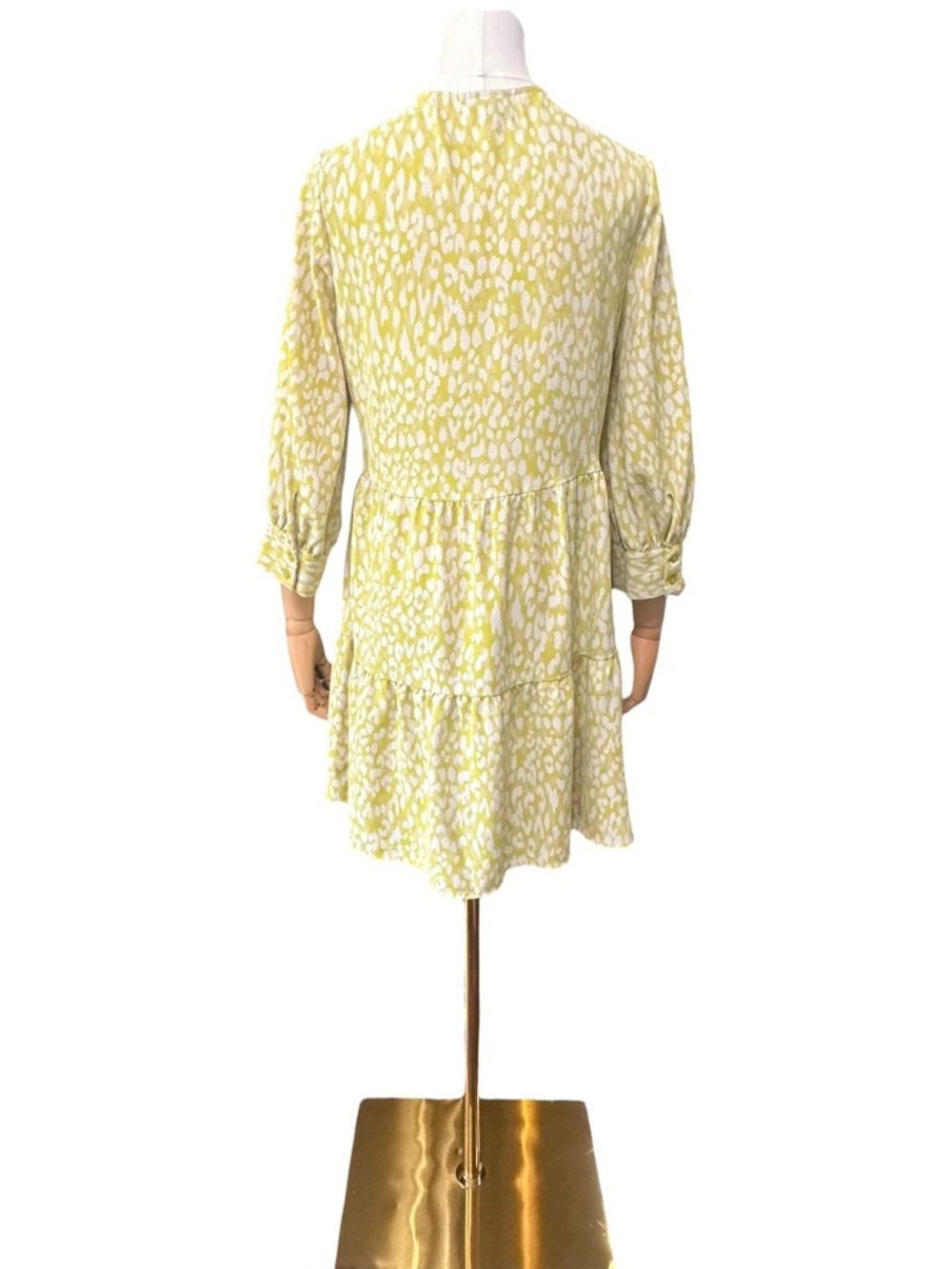 Who What Wear Citrus Leopard Pintuck Tiered Mini Dress - Picture 6 of 10